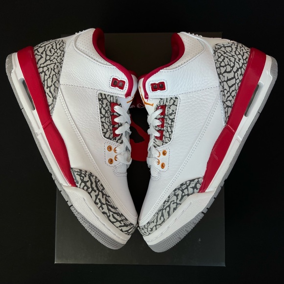 Nike Air Jordan 3 GS Retro Cardinal - Picture 2 of 5
